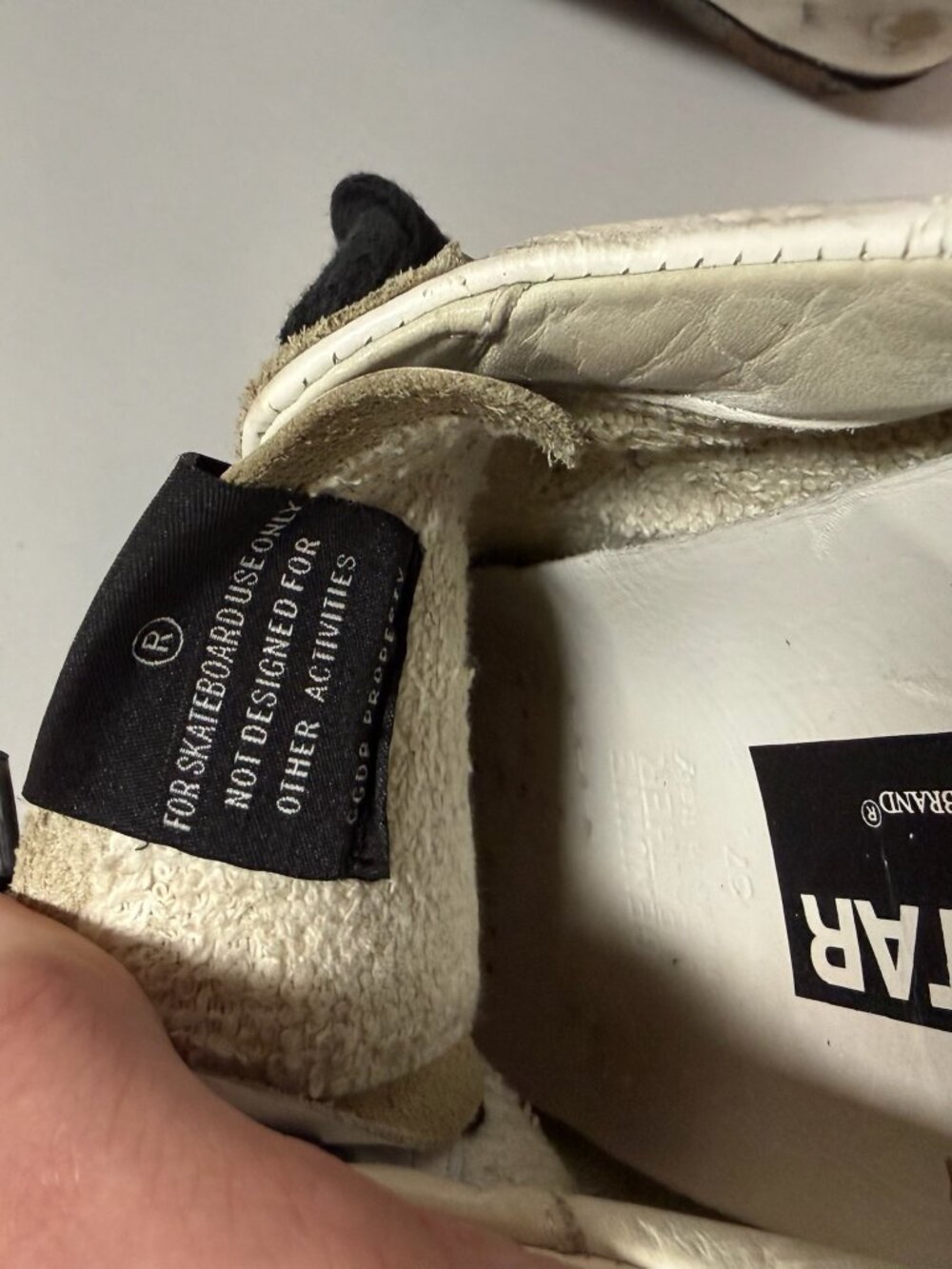 GOLDEN GOOSE Women's Superstar Sneaker Size 37/US7 - Picture 5 of 11